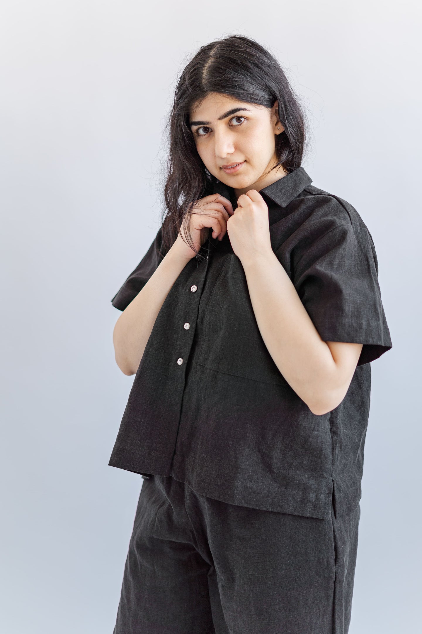 Boxy Collared Top in Black Linen (RTS)