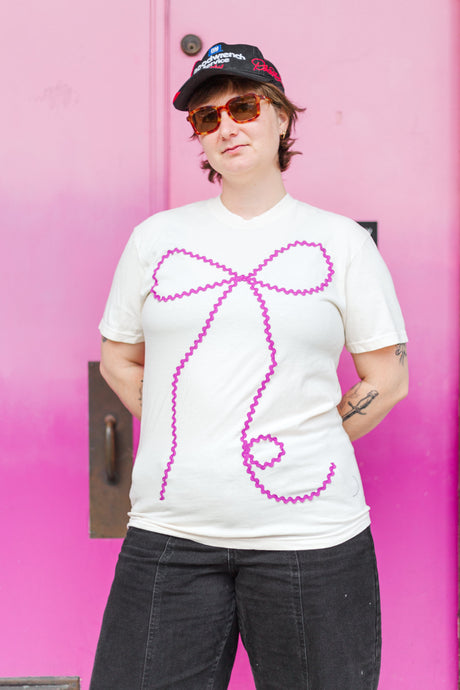 Bow T-Shirt - White/Magenta - Medium (RTS)