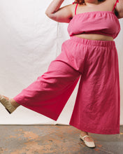 Mid Easy Flare in Carnation Pink Linen (RTS)